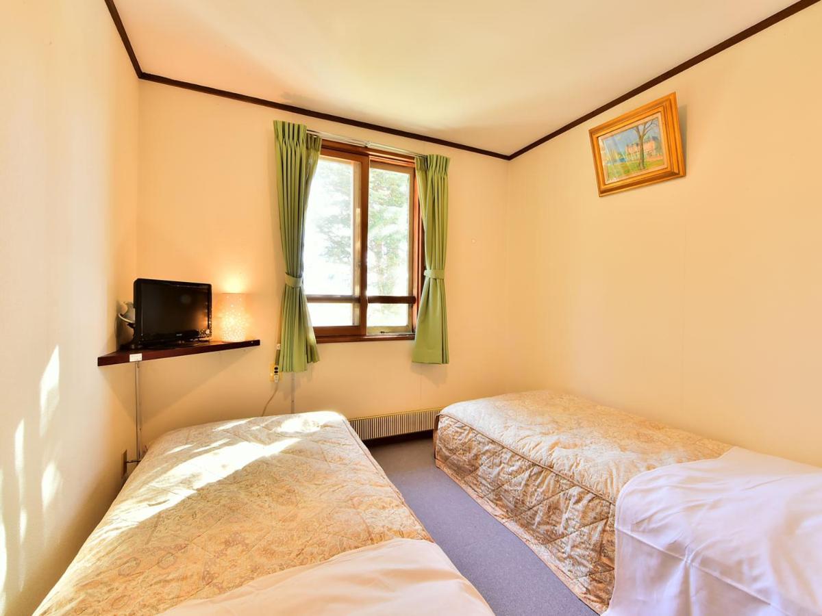 Kurumayama Kogen Guesthouse Urara Чино Екстериор снимка