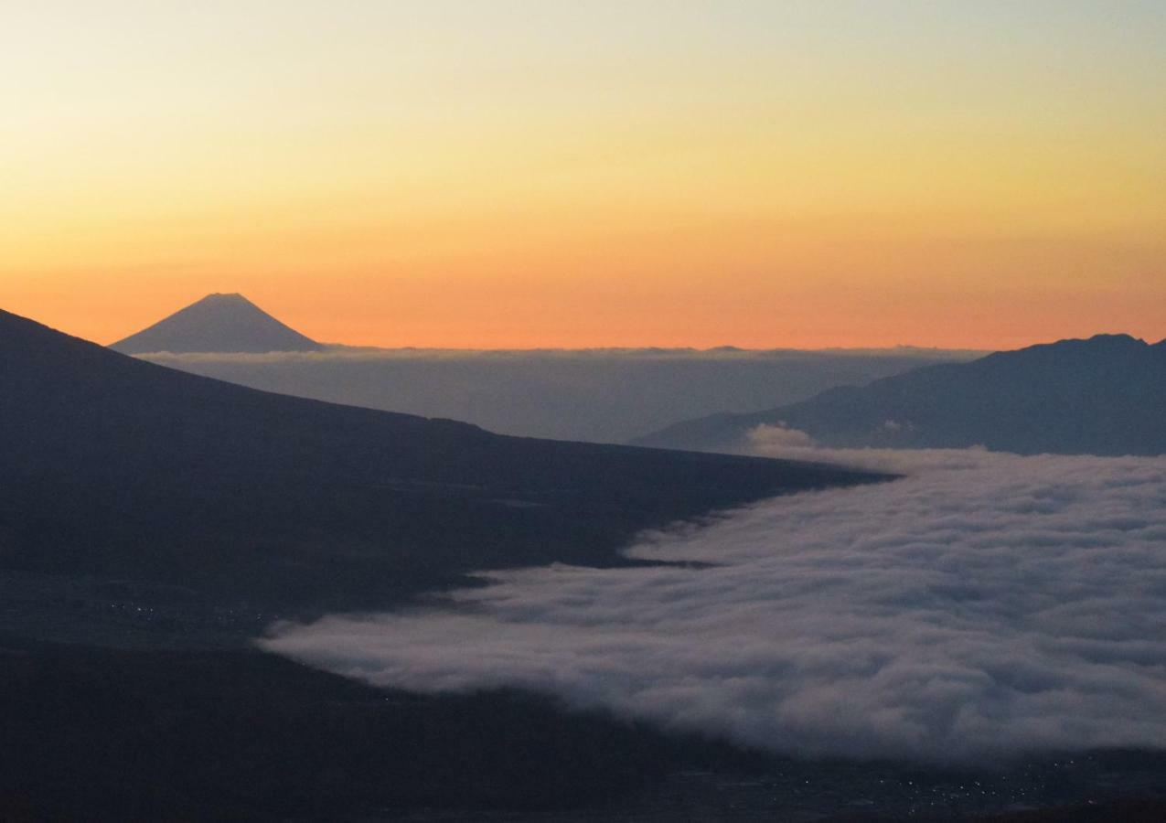 Kurumayama Kogen Guesthouse Urara Чино Екстериор снимка